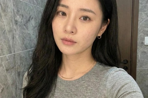千万粉网红偷税1891万翻车：流量暴富后别丢了做人的底线