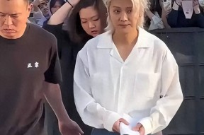 戏子误国！7月还没过半月就有3位明星接连塌房一个比一个荒唐